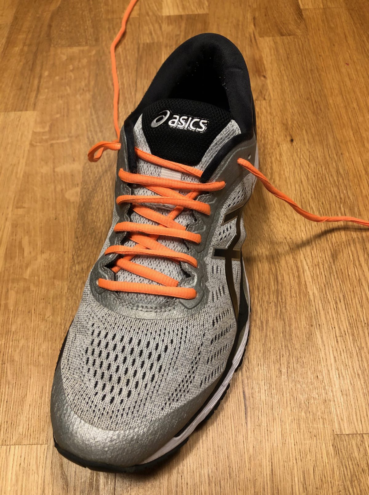 Running shoe lacing methods to tackle fit problems | MORE FUN 2 RUN